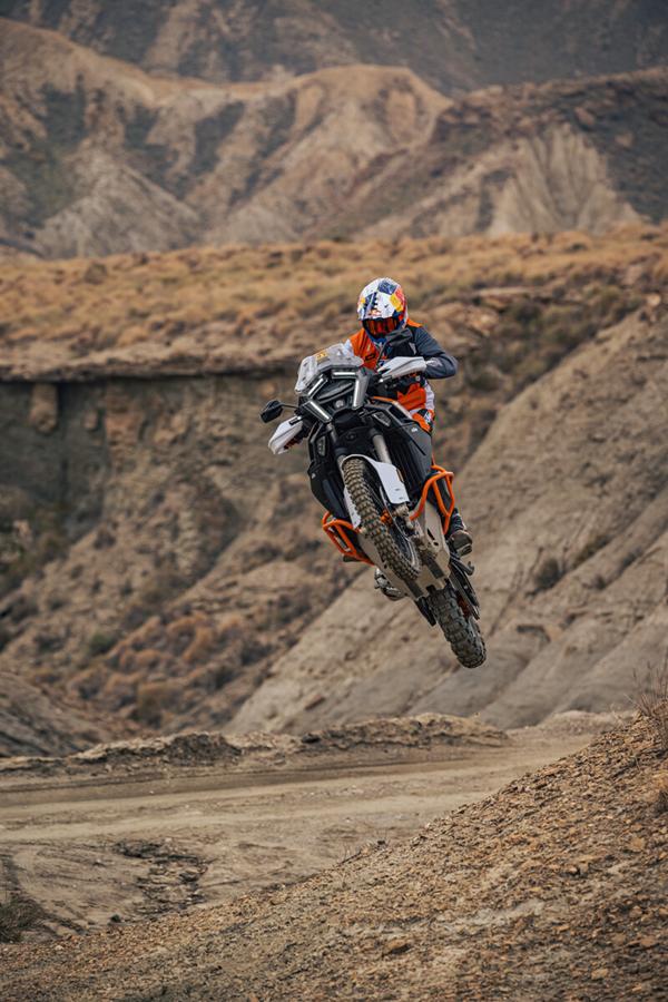 2025 KTM 1390 Super Adventure S